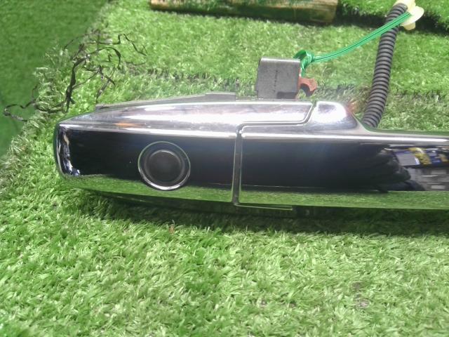 【中古】Ｎ－ＢＯＸ DBA-JF1 右フロントドア アウターハンドル 72140-TY0-N51 自社品番250033 YR586P