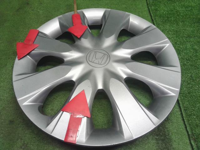 【中古】Ｎ－ＢＯＸ DBA-JF1 ホイールキャップ 14インチ 44733-TY7-N01ZA 自社品番250033 YR586P