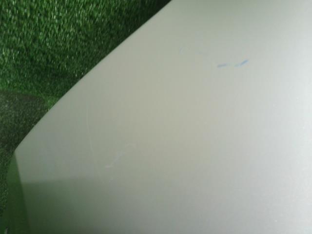 【中古】キックス 6AA-P15  リアバンパー  自社品番250038 XDN