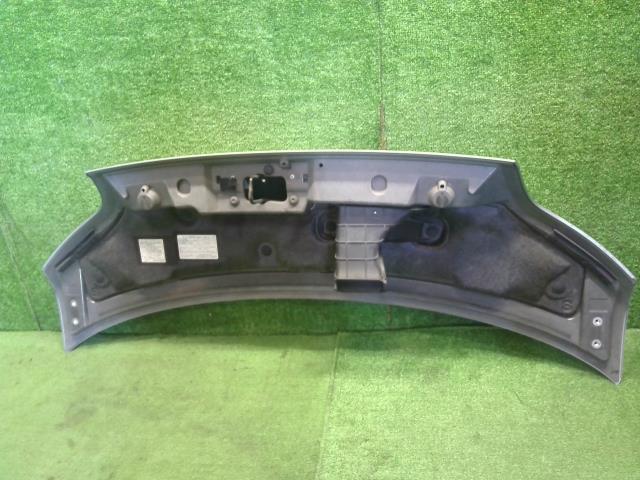 【中古】タント DBA-LA610S ボンネットフード 53301-B2490 自社品番250039 S28