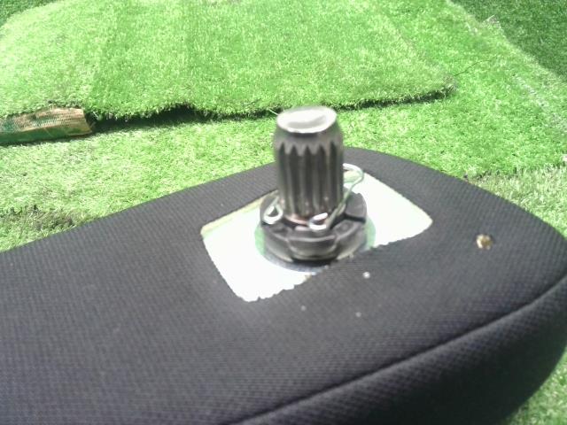 コルトプラス DBA-Z24W アームレスト 運転席側 ひじ掛け 自社品番250040