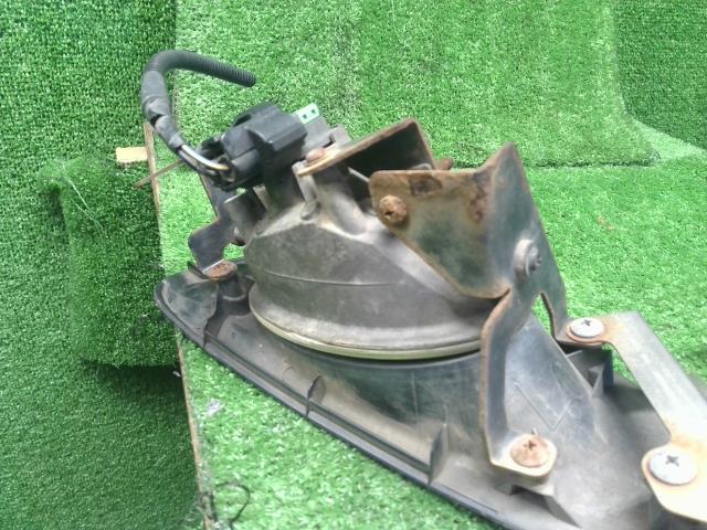 ステップワゴン DBA-RG2 フォグランプ  フォグライト 左右 スイッチ付 運転席 助手席 スタンレー 自社品番250044