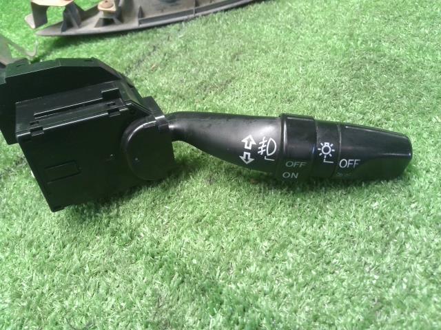 ステップワゴン DBA-RG2 フォグランプ  フォグライト 左右 スイッチ付 運転席 助手席 スタンレー 自社品番250044