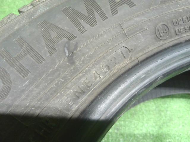 14インチ 冬 スタッドレスタイヤ 4本 21年 Ice GUARDIG60 175/70R14 ヨコハマ ポルテ外し 自社品番250047