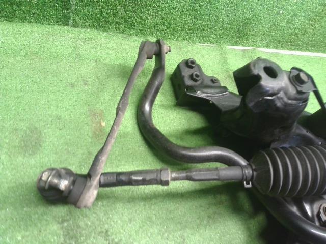 Ｎ−ＢＯＸ DBA-JF3 フロントメンバー パワステ用　スタビ　ステアリングギアボックス　50200-TTA-033 自社品番250050