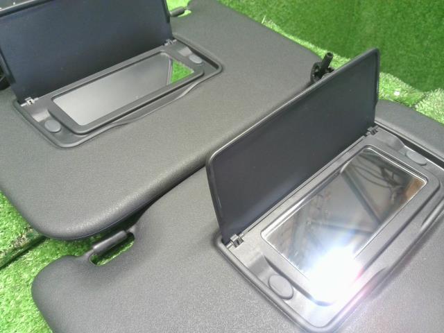 Ｎ−ＢＯＸ DBA-JF3 サンバイザー左右セット　運転席側　助手席側 83230-TTA-N81ZB 自社品番250050