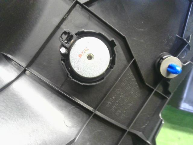 Ｎ−ＢＯＸ DBA-JF3 右リアクォータートリム上下セット 84136-TTA-N91ZA 自社品番250050