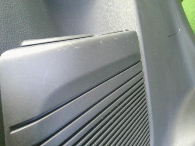 Ｎ−ＢＯＸ DBA-JF3 右リアクォータートリム上下セット 84136-TTA-N91ZA 自社品番250050