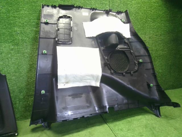 Ｎ−ＢＯＸ DBA-JF3 右リアクォータートリム上下セット 84136-TTA-N91ZA 自社品番250050