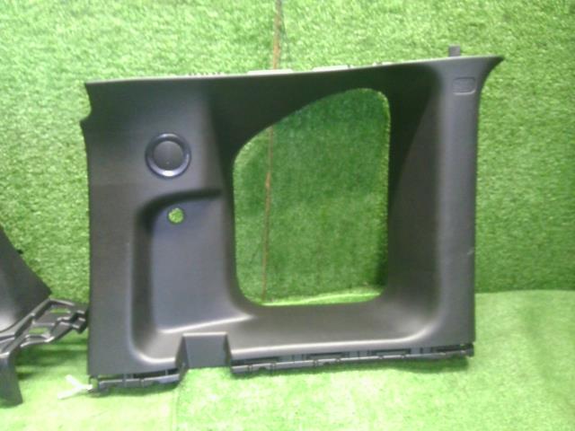 Ｎ−ＢＯＸ DBA-JF3 左リアクォータートリム上下セット 84186-TTA-N91ZA 自社品番250050