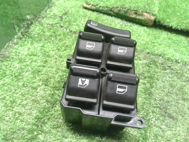 ミラ UA-L250S パワーウインドウスイッチ PWスイッチ 右フロントドア用 TOKAIRIKA514936 84802-B2040-030 自社品番250056