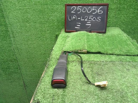 ミラ UA-L250S ドライバーシートベルト バックルのみ 運転席側　TOKAIRIKA B500  73230-B2050-030 自社品番250056