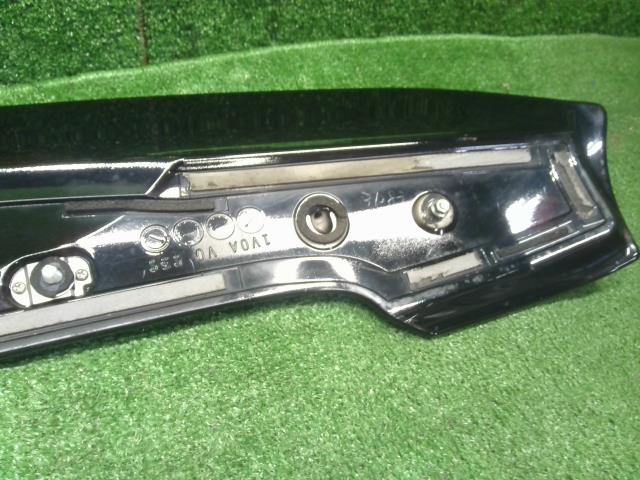 セレナ DBA-C26 リアスポイラー Ｒスポイラー ハイマウントランプ無タイプ K6050-1VA0A 自社品番250059