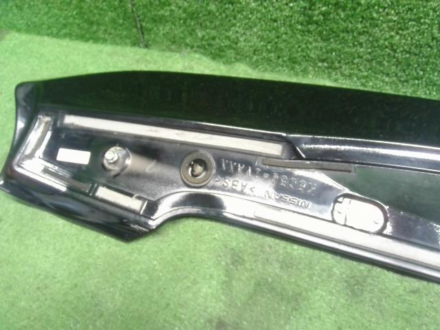 セレナ DBA-C26 リアスポイラー Ｒスポイラー ハイマウントランプ無タイプ K6050-1VA0A 自社品番250059