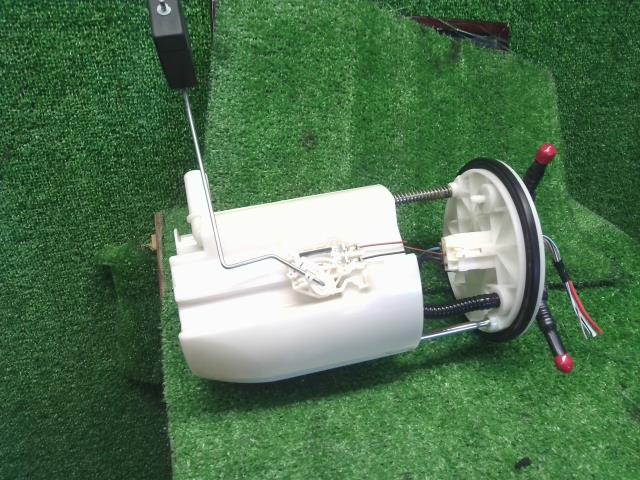 【中古】レクサス LS460 DBA-USF40 フューエル 燃料ポンプ 77024-50020 自社品番250060 1J7