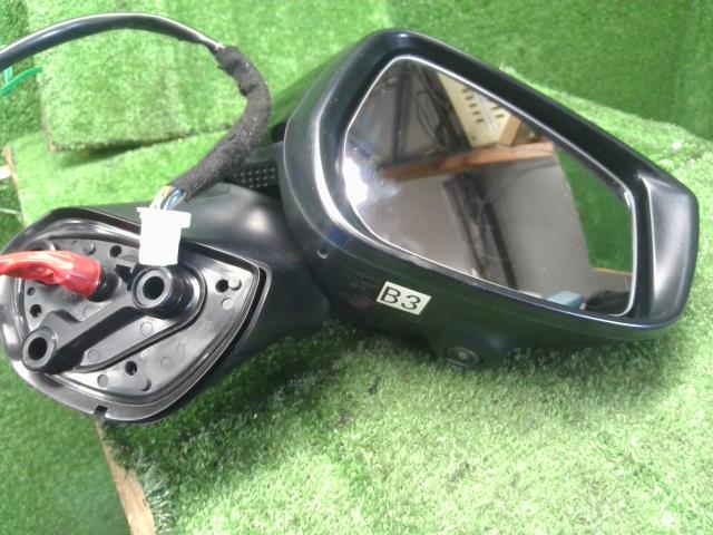 【中古】ノート DBA-E12 右ドアミラー サイドミラー 96301-5WJ3B 自社品番250067 KH3