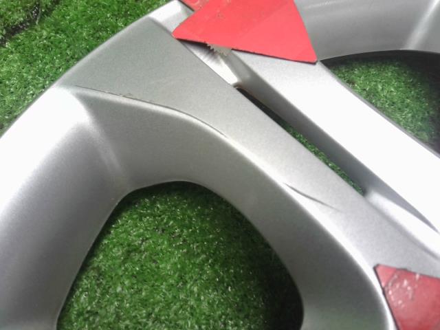 【中古】ノート DBA-E12 ホイールキャップ 14インチ 1枚 40315-3VA0B 自社品番250067 KH3