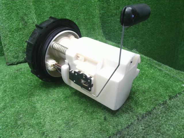 【中古】レガシィ DBA-BM9 フューエルポンプ 42021AJ140 自社品番250071 D4S