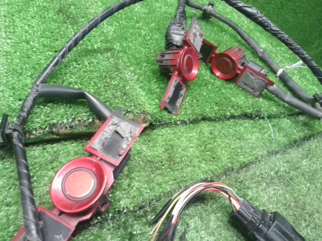 【中古】ルークス 4AA-B48A リアバンパー ソナー  自社品番250086 P26