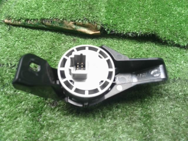 【中古】ルークス 4AA-B48A イグニッションスイッチ プッシュスタート  自社品番250086 P26