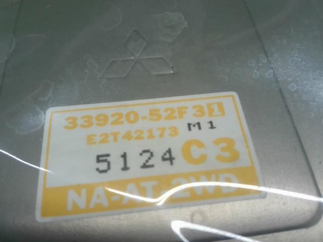 【中古】エブリィ V-DE51V スロットルボディ 13400-57F30 自社品番250092 26U