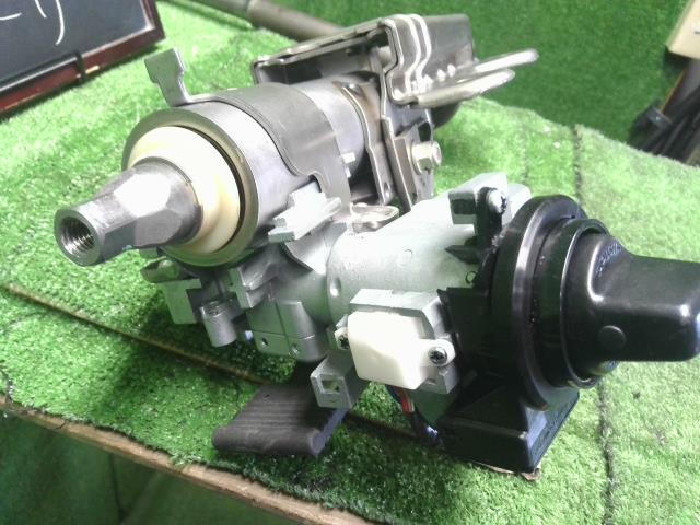 【中古】ベリーサ DBA-DC5W ステアリングコラム シャフト D350-32-10XF 自社品番250095 40F