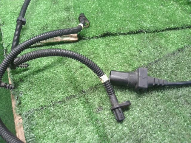 【中古】ベリーサ DBA-DC5W 右リアＡＢＳセンサー D351-43-71YA 自社品番250095 40F