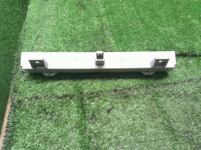 【中古】アコード DAA-CR6 ハイマウントストップランプ 34270-T2A-J01 自社品番250097 NH788P