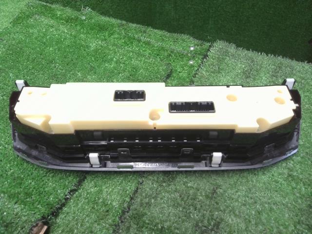 【中古】アコード DAA-CR6 エアコン AC スイッチパネル 79600-T3W-J41ZA 自社品番250097 NH788P