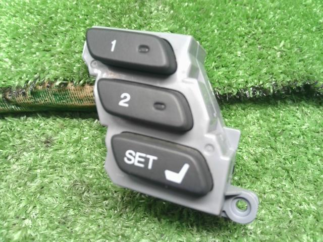 【中古】アコード DAA-CR6 シートスイッチ  自社品番250097 NH788P