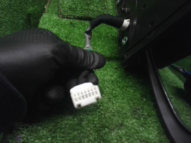 【中古】タント 6BA-LA660S 右ドアミラー サイドミラー 87910-B2Q10 自社品番250102 B82