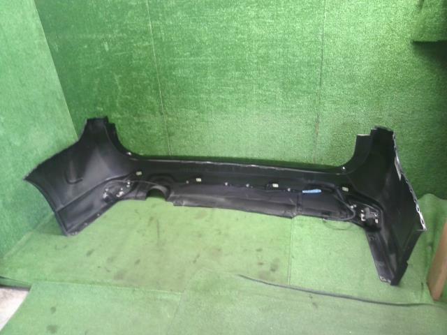 フォレスター 5BA-SK9 リアバンパー Rバンパー 　  自社品番250108　色D4S