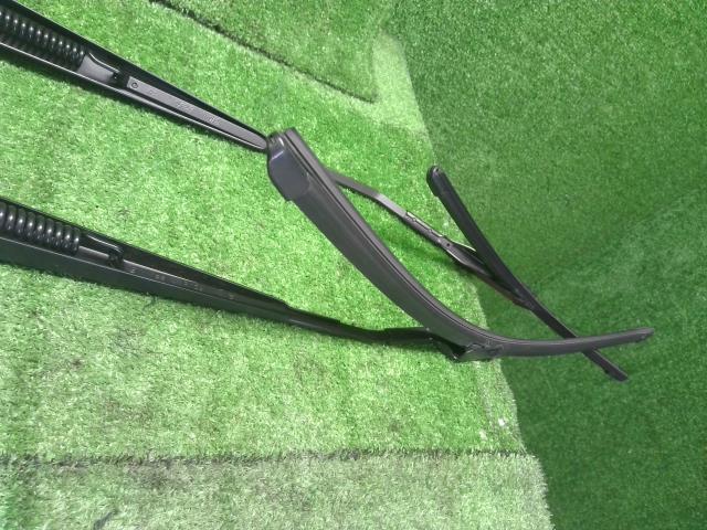 フォレスター 5BA-SK9 フロントワイパーアーム 左右セット 86532SJ000 自社品番250108