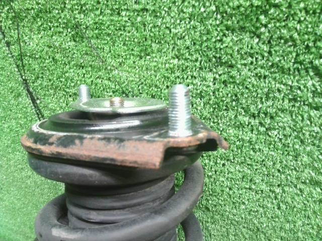 フォレスター 5BA-SK9 左リアストラット 左Rストラット 助手席側 20365SJ010 自社品番250108