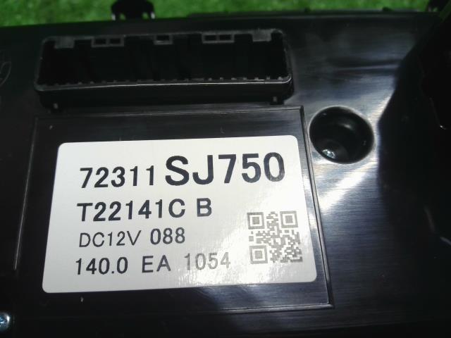 フォレスター 5BA-SK9 エアコンスイッチパネル  ACスイッチパネル オートA/C 72311SJ750　自社品番250108