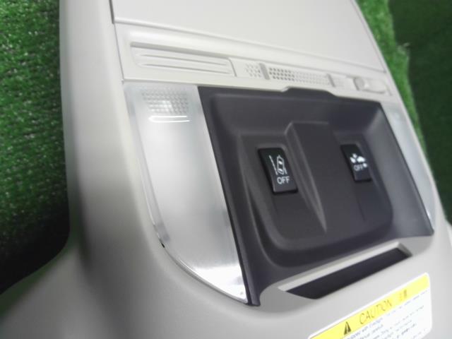 フォレスター 5BA-SK9 純正 ルームランプ  ルームライトフロントカメラ付 自社品番250108