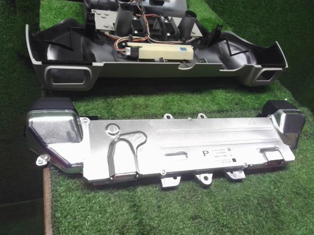 フォレスター 5BA-SK9 純正 ルームランプ  ルームライトフロントカメラ付 自社品番250108