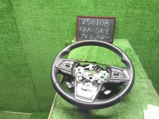 フォレスター 5BA-SK9 純正 ステアリングホイール ハンドル 34312FL022VH 自社品番250108