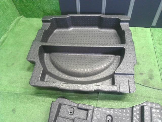 フォレスター 5BA-SK9 リアボード・トノカバー  ラゲッジボードセット 自社品番250108