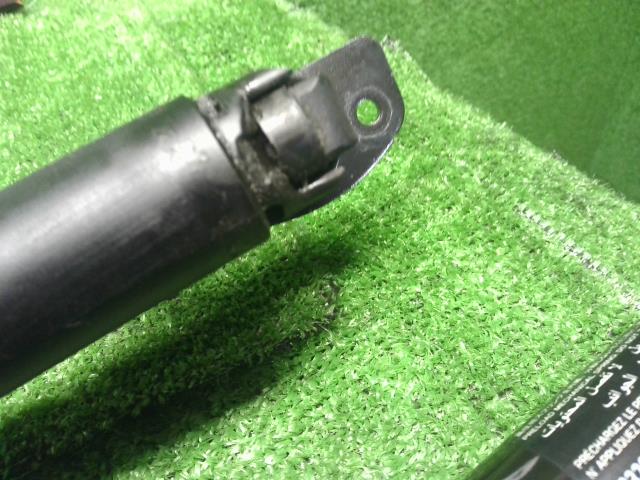 フォレスター 5BA-SK9 バックドアダンパー ゲートショック パワーゲート用 左右セット 63269SJ010 自社品番250108