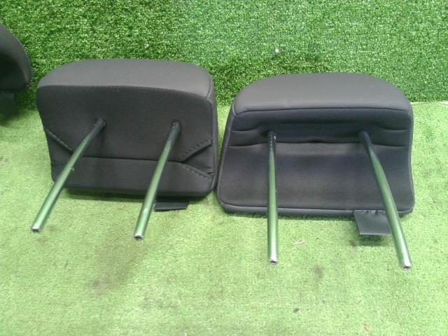 フォレスター 5BA-SK9 ヘッドレスト 1台分 自社品番250108