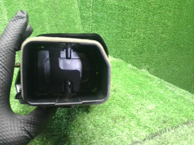 フォレスター 5BA-SK9 左エアコン吹出口 助手席側 66110SJ110 自社品番250108