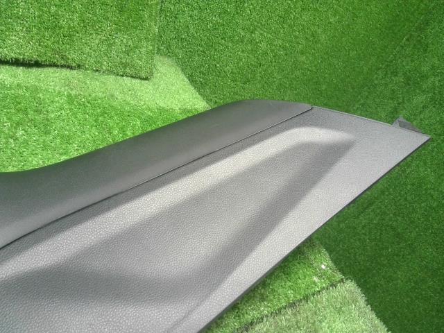 フォレスター 5BA-SK9 左サイドコンソールトリム 助手席側  自社品番250108