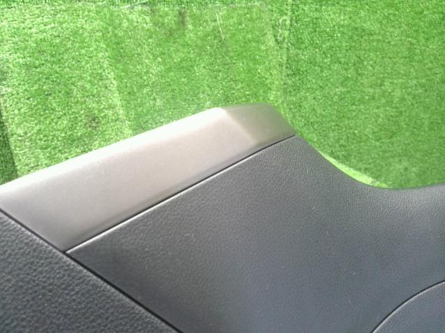フォレスター 5BA-SK9 左サイドコンソールトリム 助手席側  自社品番250108