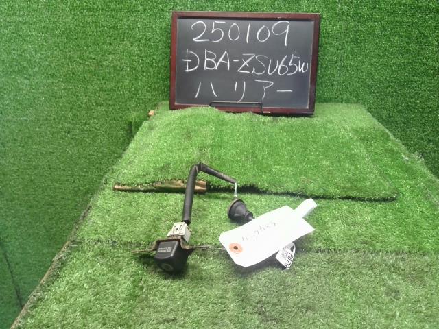 ハリアー DBA-ZSU65W バックカメラ リアカメラ　86790-48180 自社品番250109