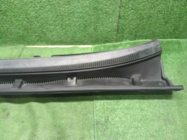 ハリアー DBA-ZSU65W カウルトップパネル 55708-48160 自社品番250109