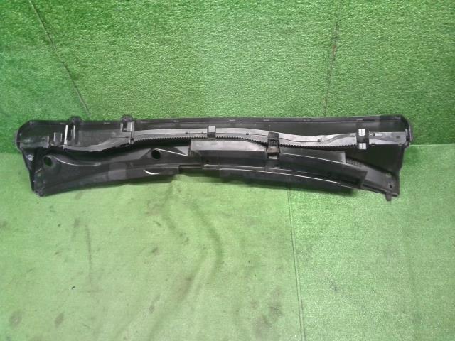 ハリアー DBA-ZSU65W カウルトップパネル 55708-48160 自社品番250109