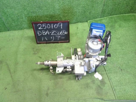 ハリアー DBA-ZSU65W ステアリングコラム　ステアリングシャフト　モーターセット 4520A-48020 自社品番250109