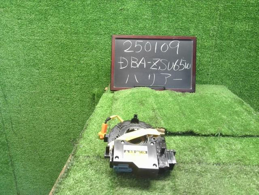 ハリアー DBA-ZSU65W スパイラルケーブル 84308-12010 自社品番250109