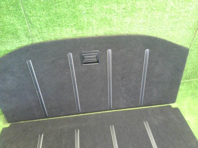 ハリアー DBA-ZSU65W リアボード　ラゲッジボード　 58410-48120-C0 自社品番250109